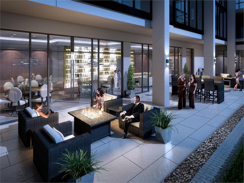 Grand Palace Condos thumbnail 3