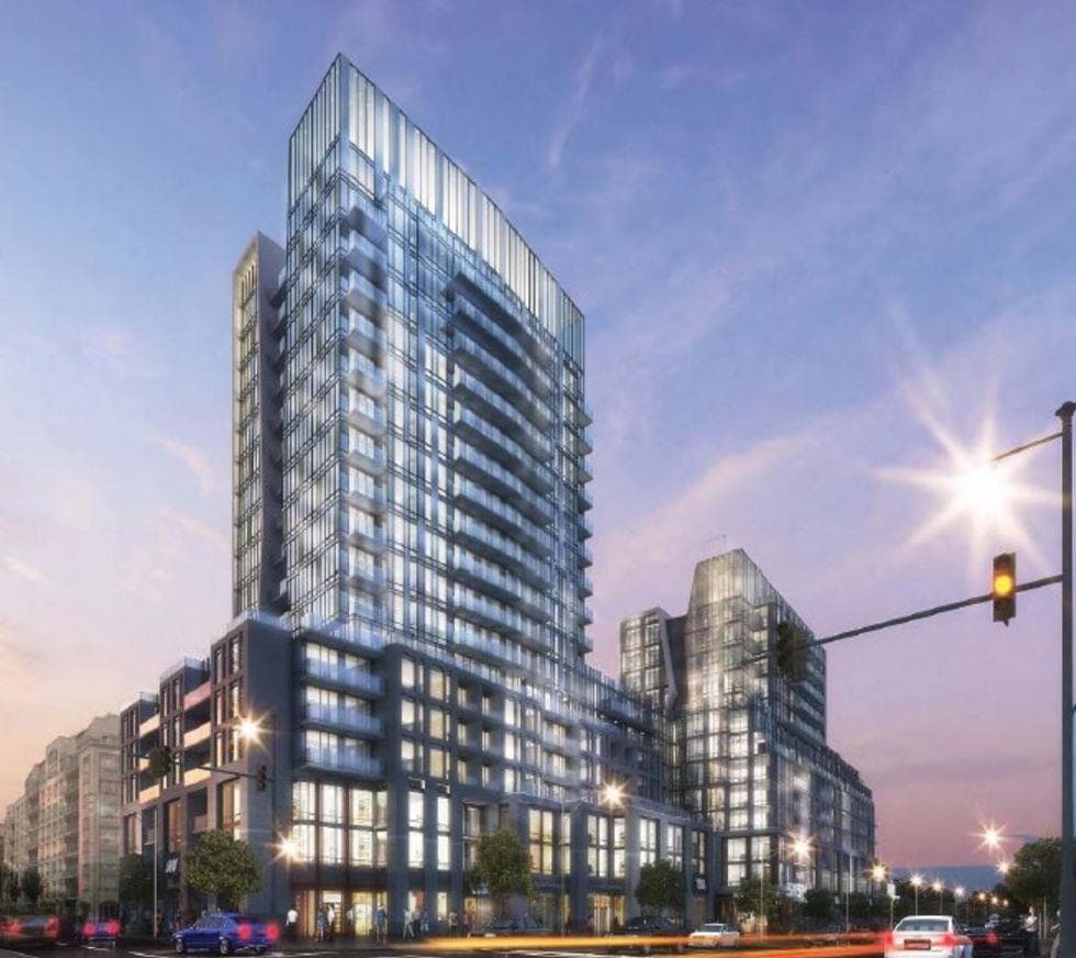 660 Leaside - Image 1