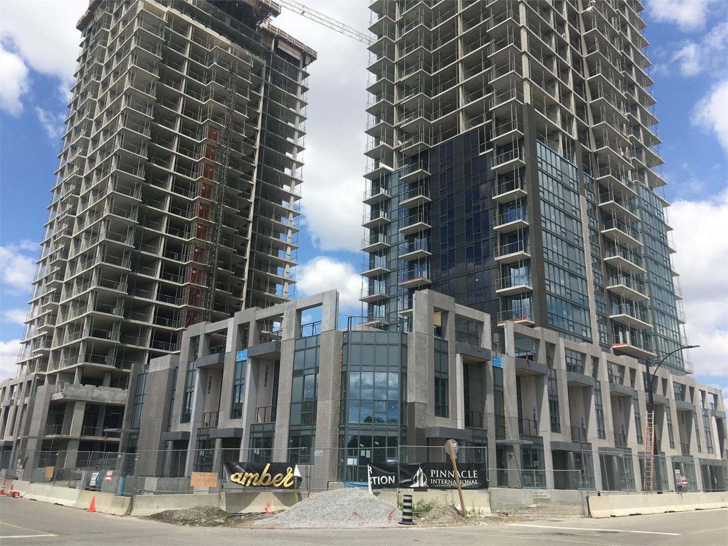 Amber Condos thumbnail 7