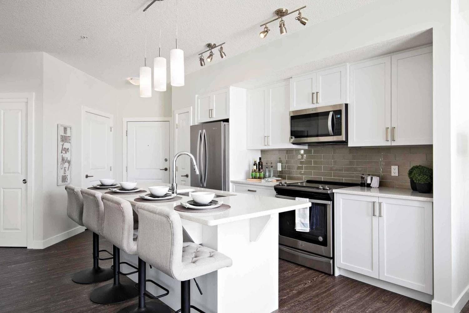 Valera Condos 2 thumbnail 5