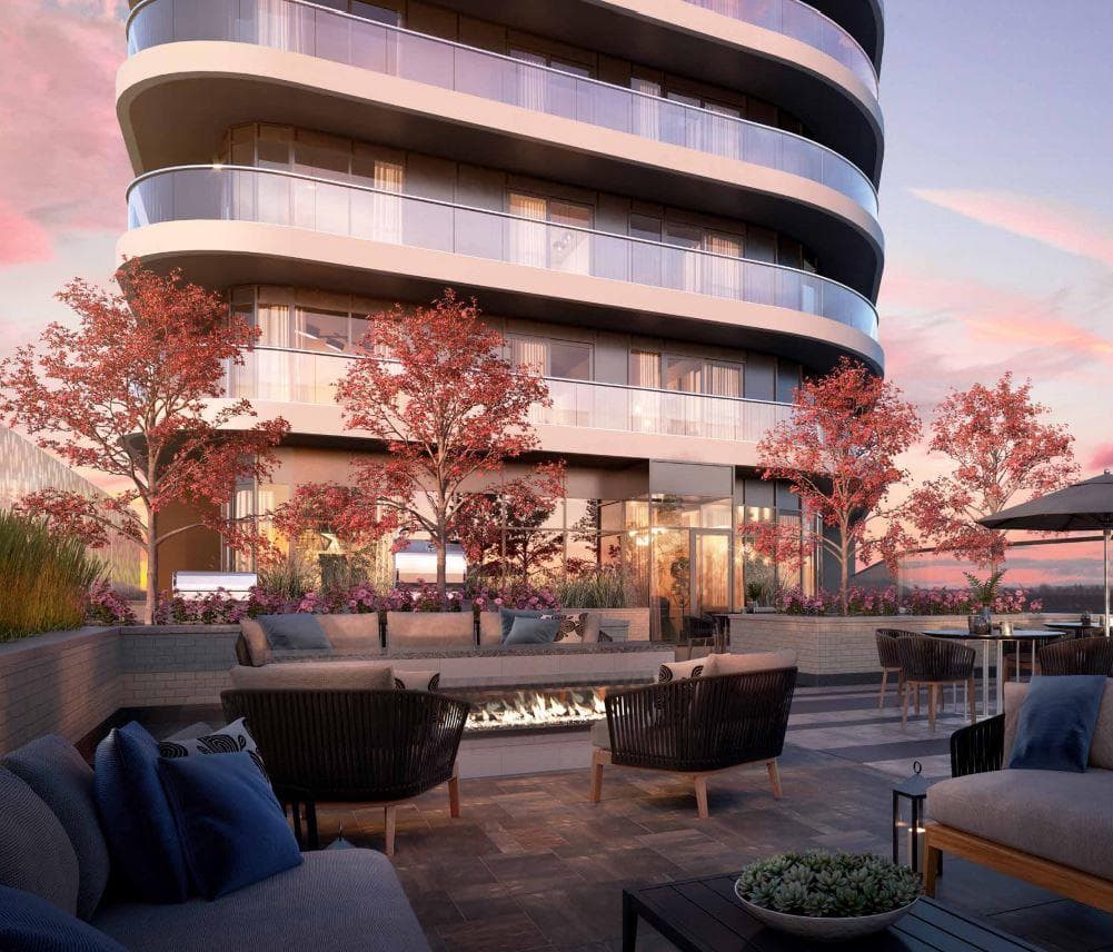 The Mackenzie Condos thumbnail 2