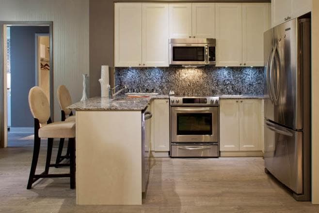 Minto WaterGarden Condos thumbnail 24