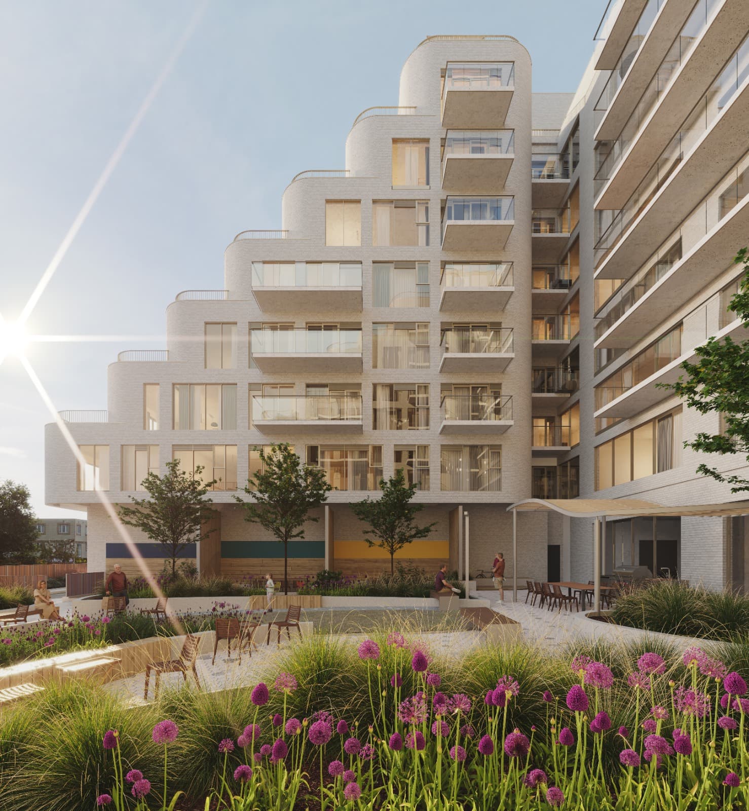 Reina Condos thumbnail 4