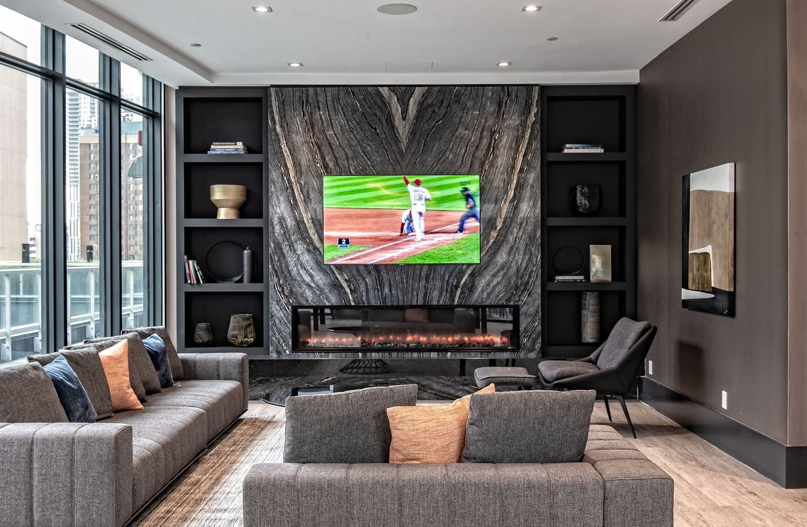 Stanley Condos thumbnail 20