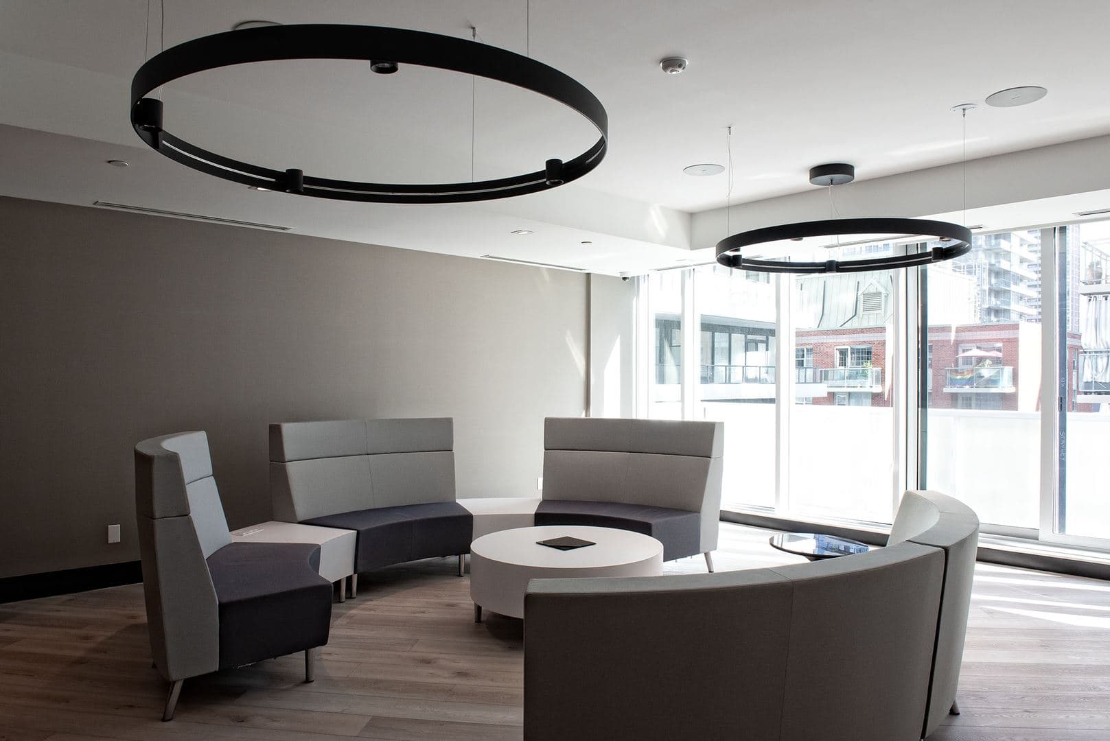 Stanley Condos thumbnail 21