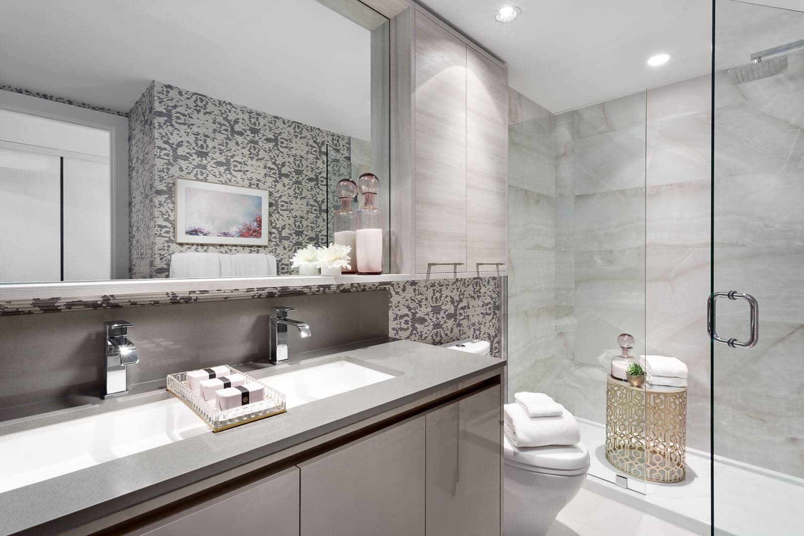 Bordeaux Condos thumbnail 4