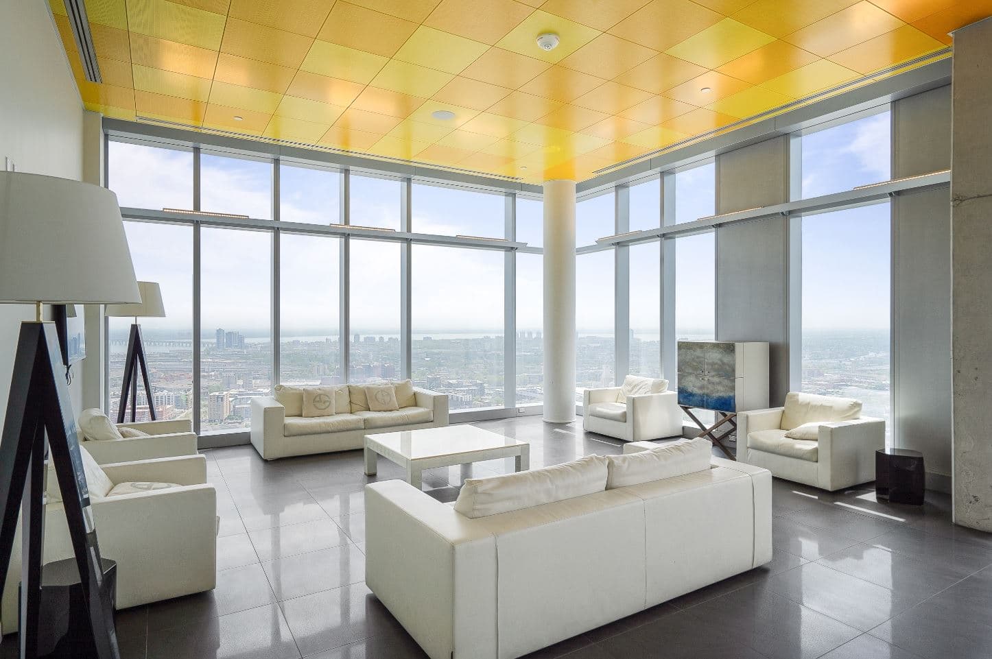 YUL Condos Phase 1 thumbnail 24