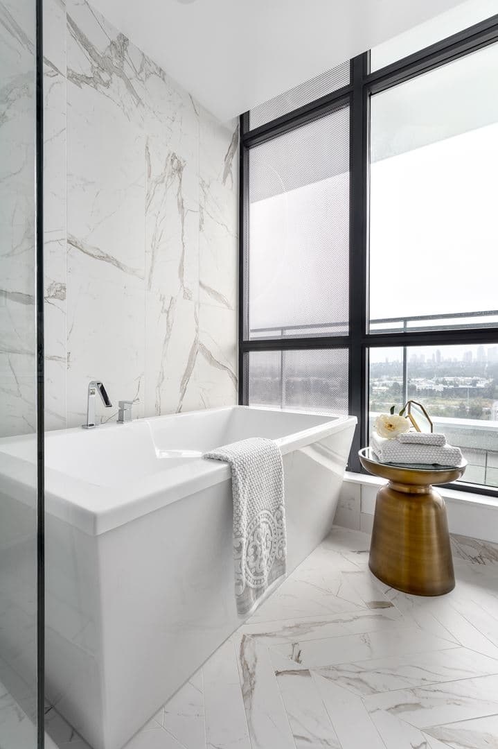 Bordeaux Condos thumbnail 16