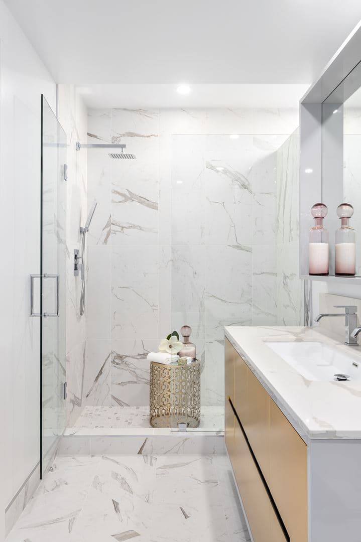 Bordeaux Condos thumbnail 17