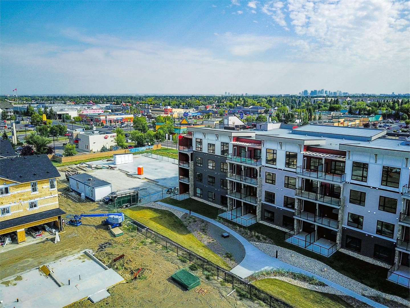 ALOFT Skyview Condos thumbnail 3