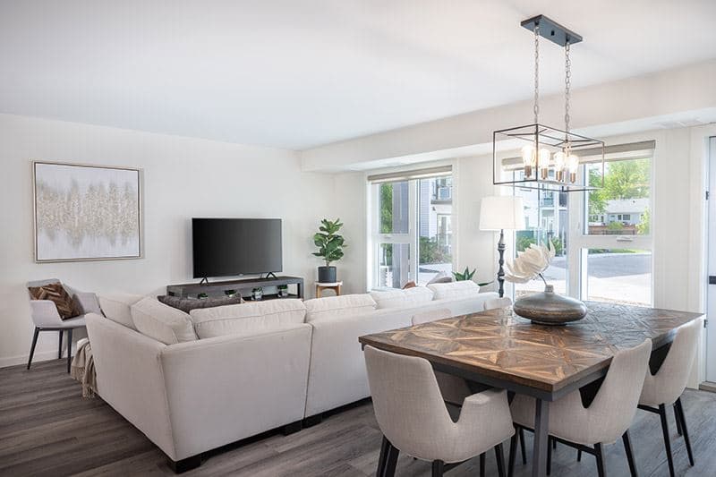 The Charles Condos thumbnail 10