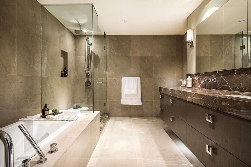 1335 Howe Condos thumbnail 10