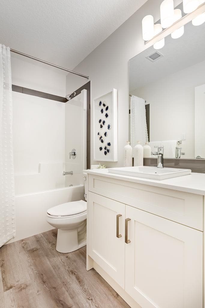 Auburn Rise Condos thumbnail 29