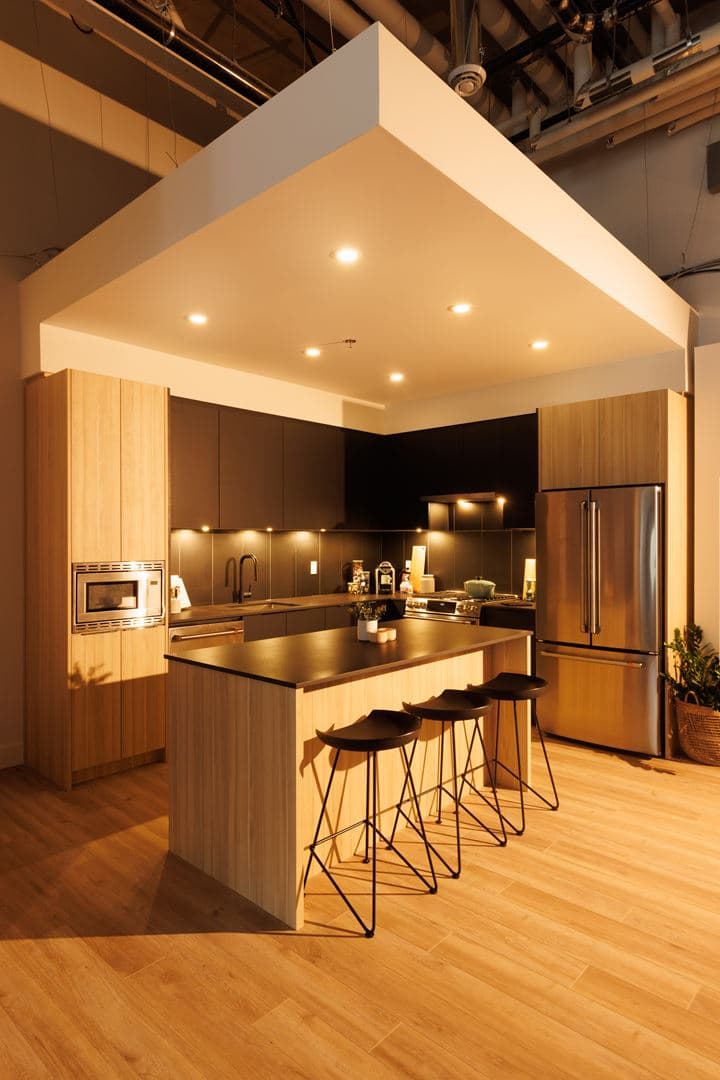 Grafia Condos thumbnail 4