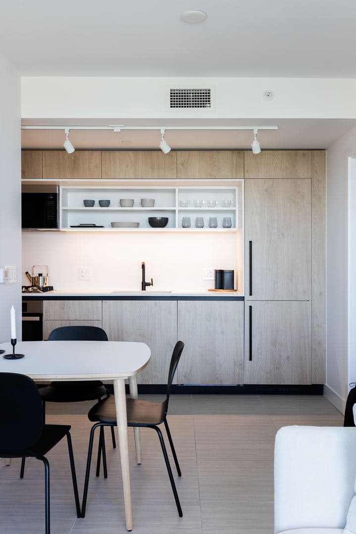 Joyce Condos thumbnail 9