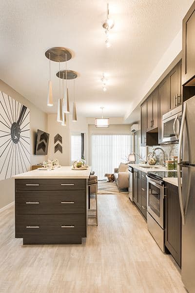 Legacy Park Condos thumbnail 15