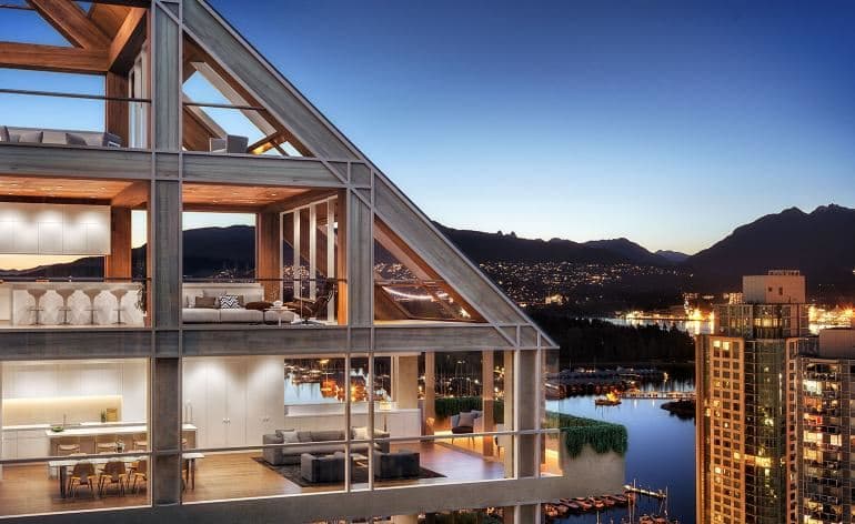 Terrace House Condos thumbnail 2