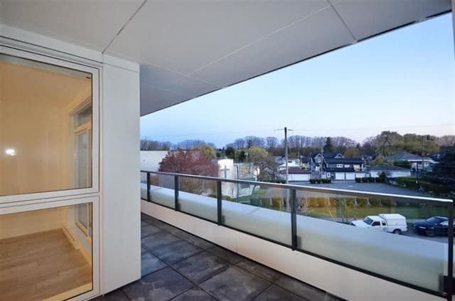 Windsor Views Condos thumbnail 3
