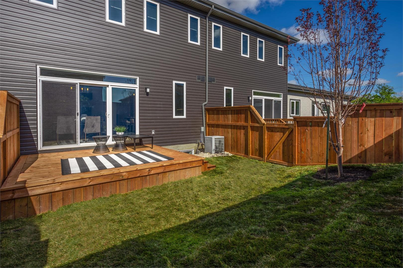 Amber Grove Condos thumbnail 7
