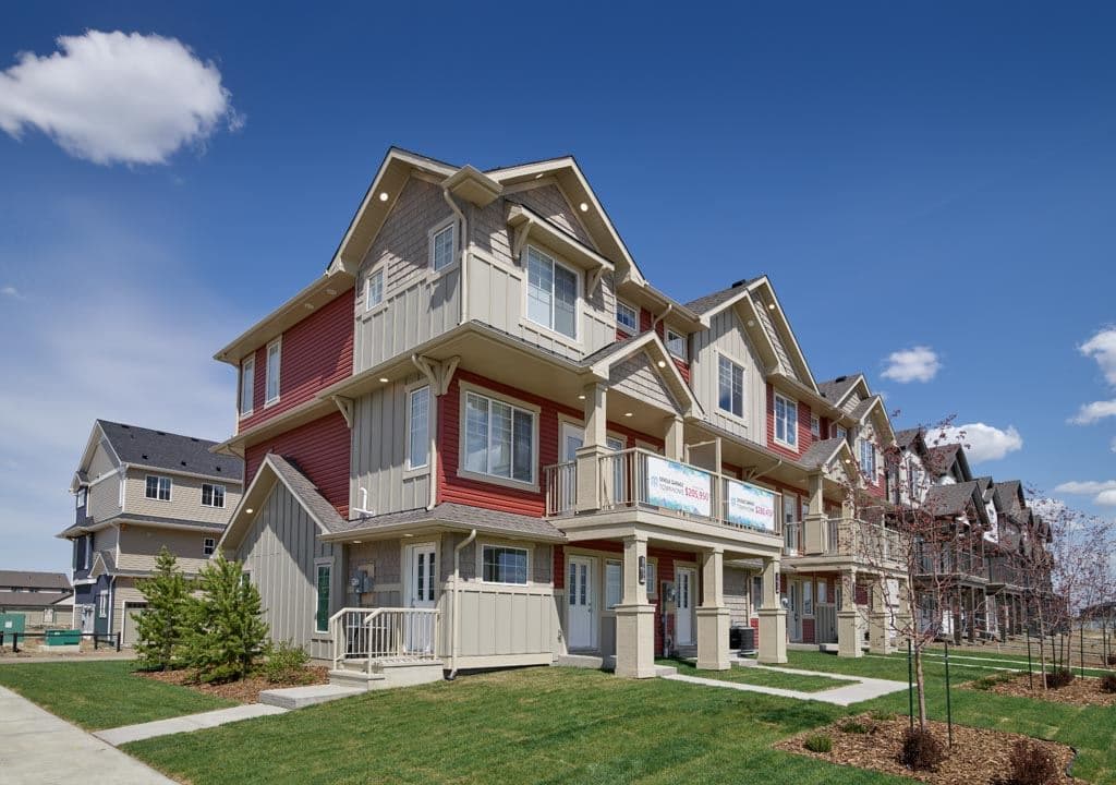 Desrochers by StreetSide Developments Edmonton thumbnail 2