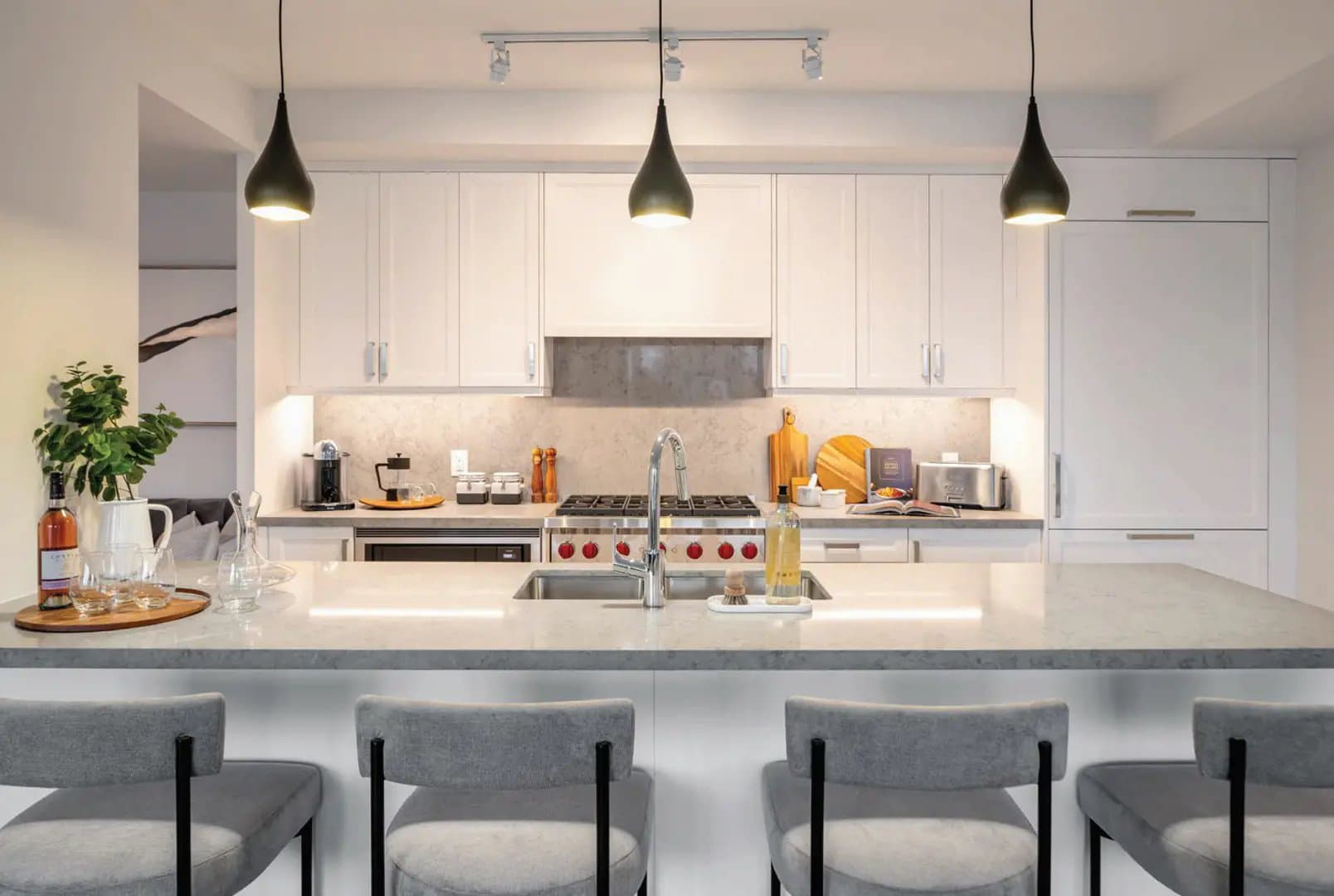Empire Maven Condos thumbnail 9