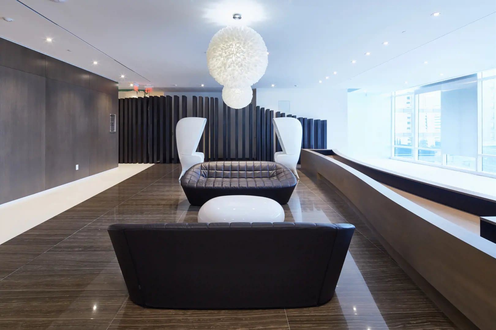 One Bloor Condos thumbnail 33