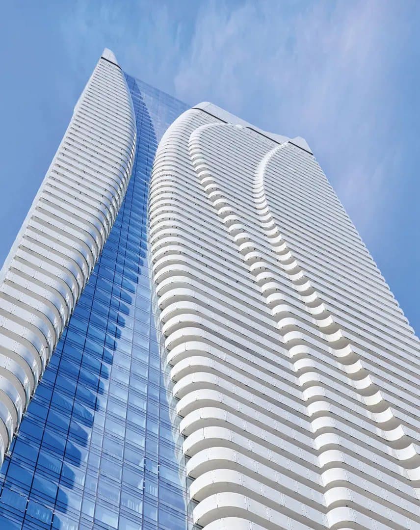 One Bloor Condos thumbnail 3