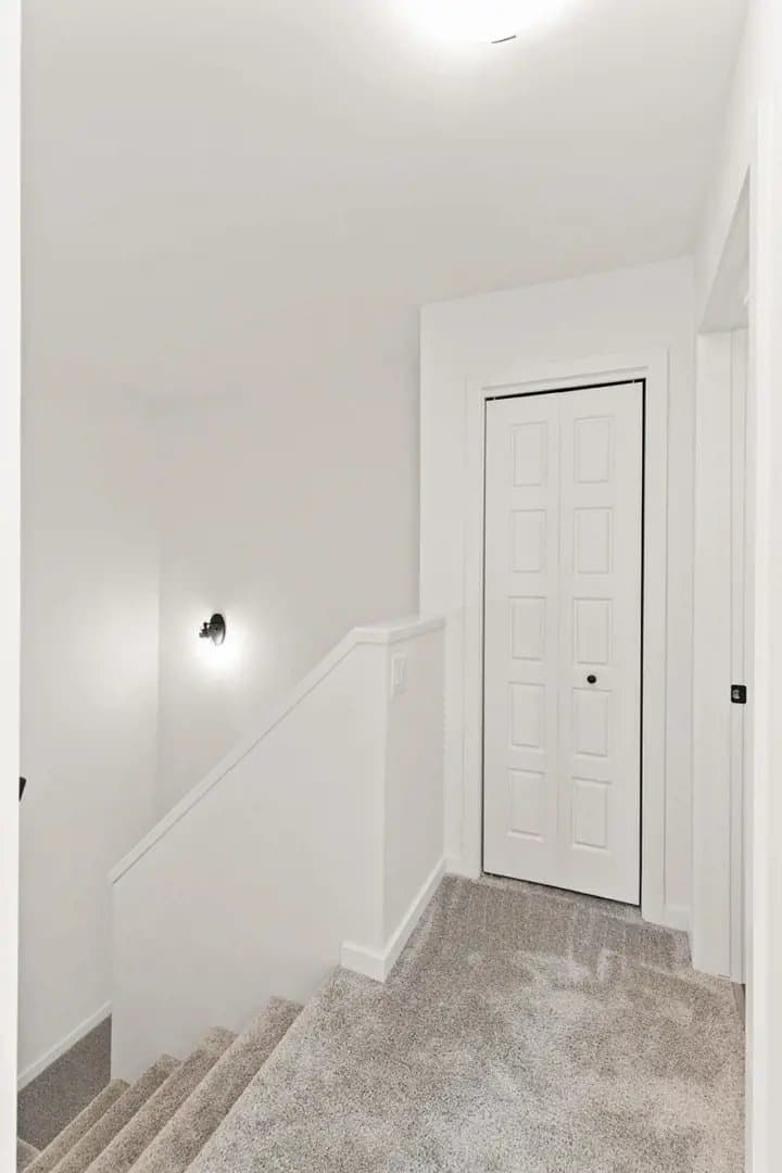 Flora North Condos thumbnail 9