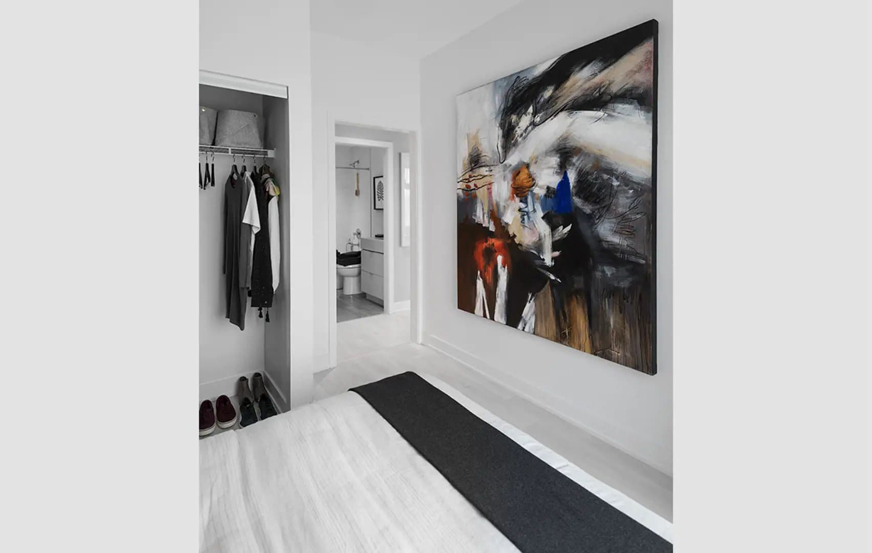 Hillmont at SXSW Condos thumbnail 13