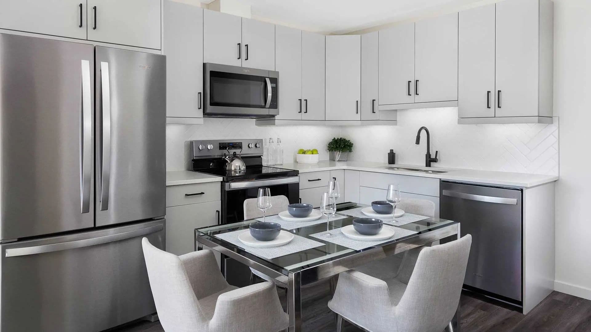 Flora North Condos thumbnail 6
