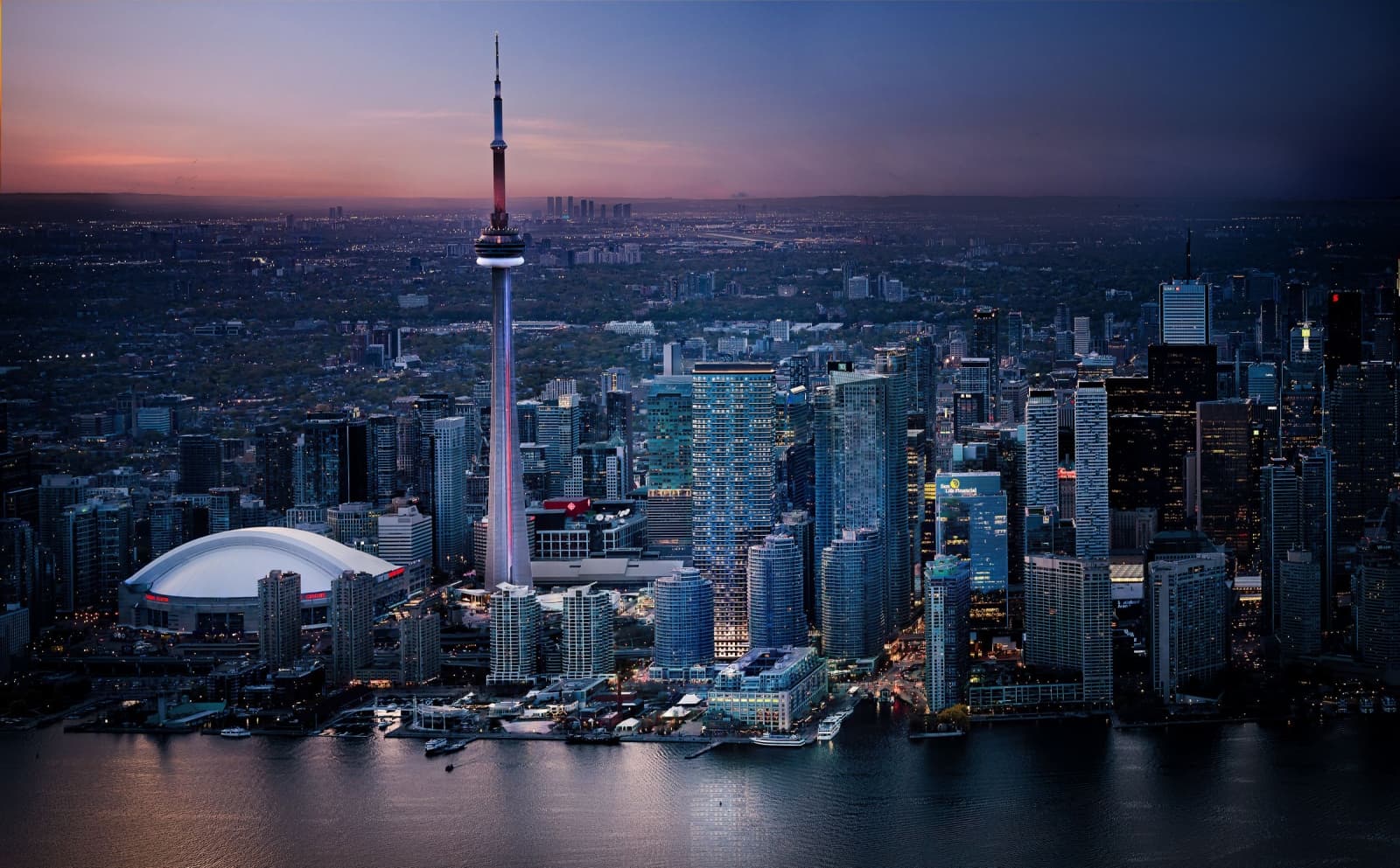 Q Tower Condos thumbnail 19
