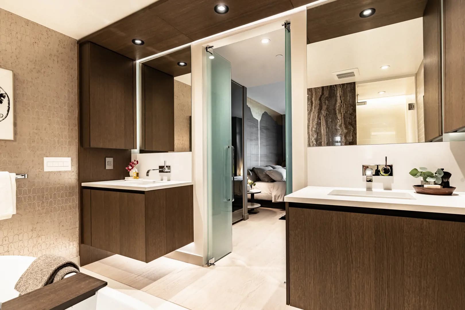 Legacy on Dunbar Condos thumbnail 23
