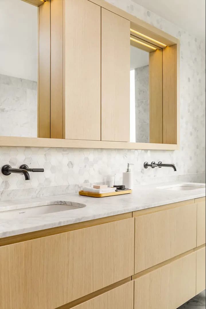 Mirabel Condos thumbnail 17