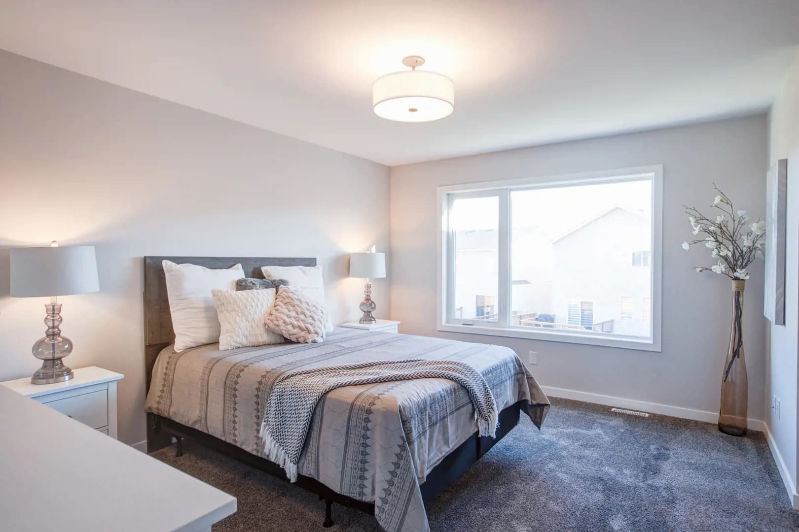 Morning Star Lane Condos thumbnail 9