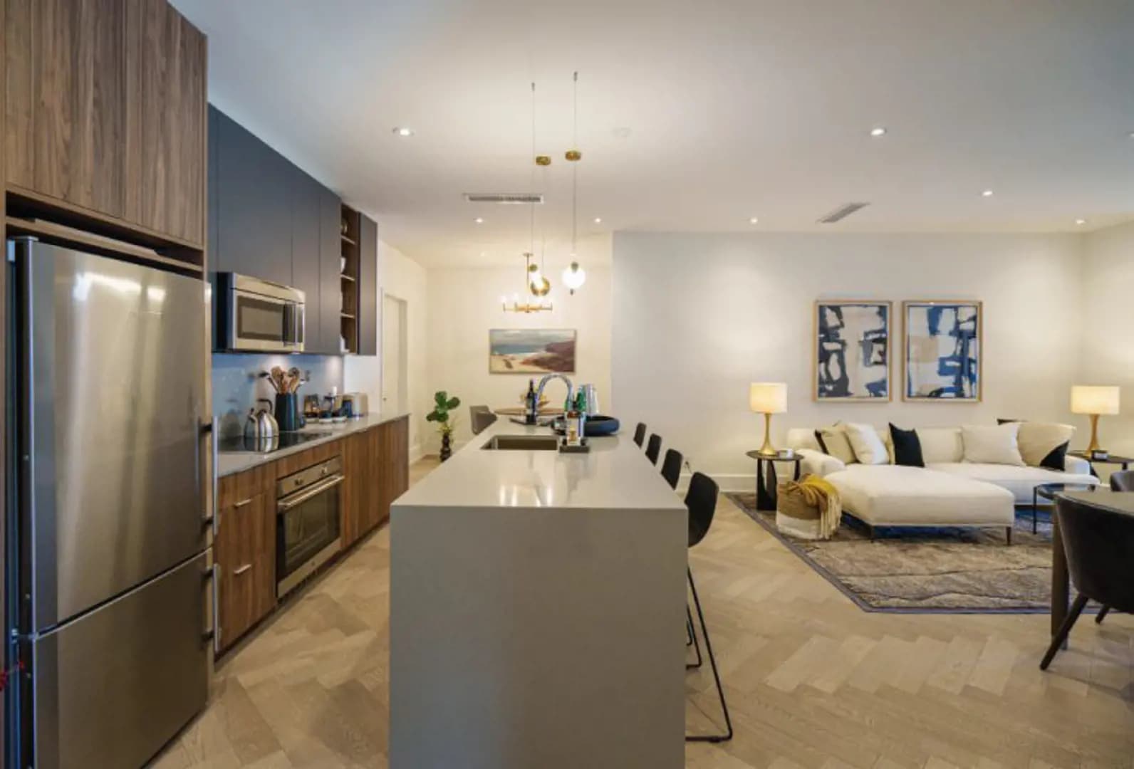 The Deane Condos thumbnail 8
