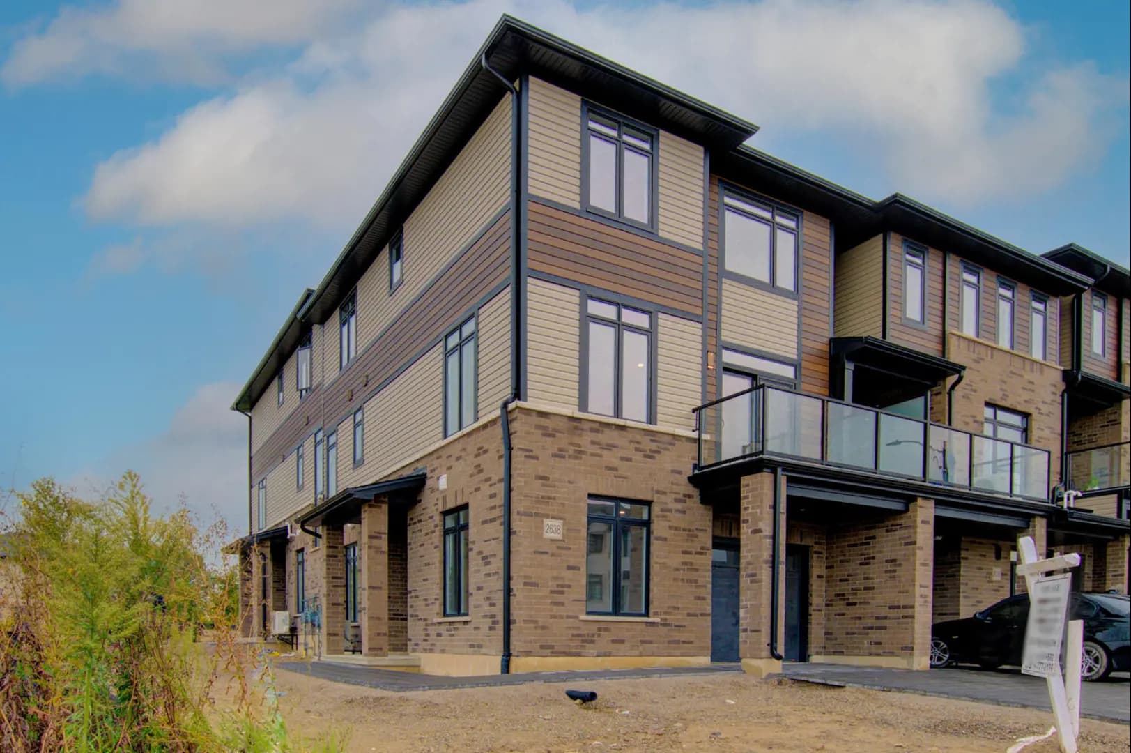 Walnut Vista Towns thumbnail 2