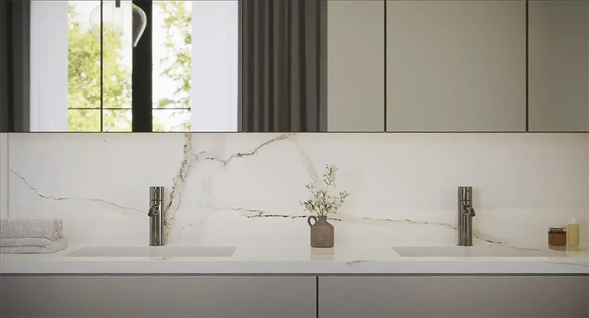 Lorne Park Place thumbnail 24
