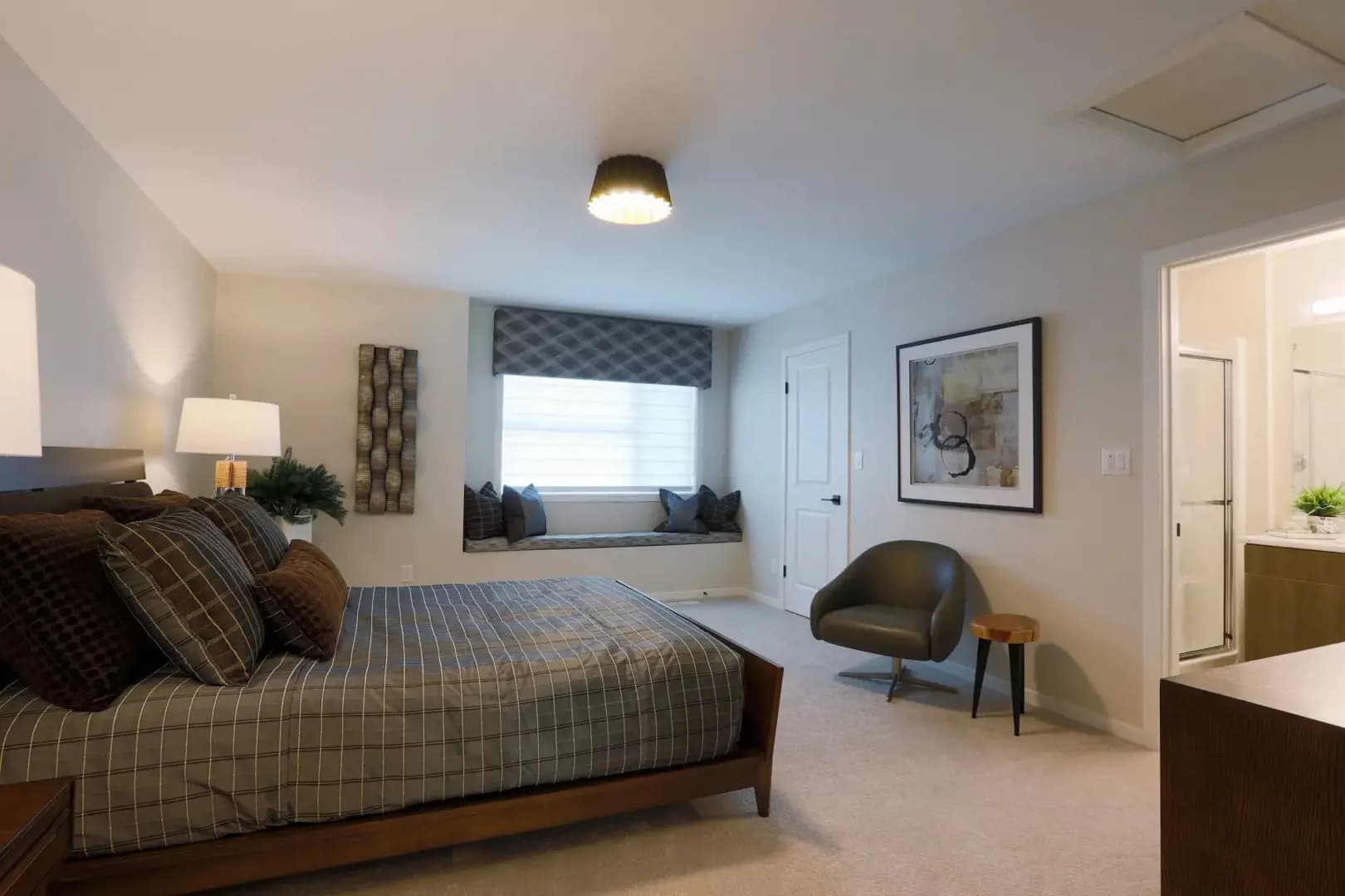 Prairie Pointe by Hilton Homes thumbnail 12