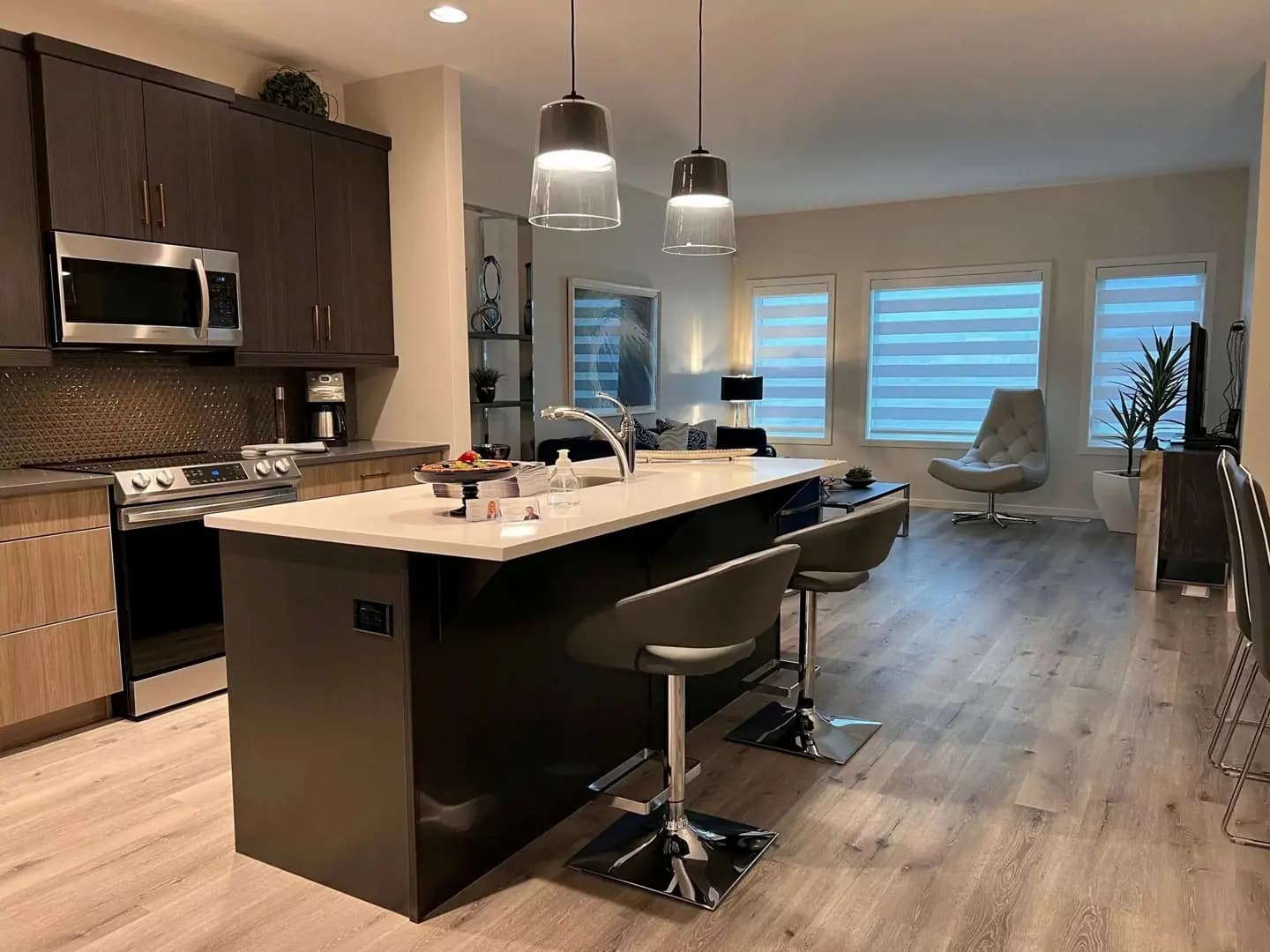 Prairie Pointe by Hilton Homes thumbnail 6