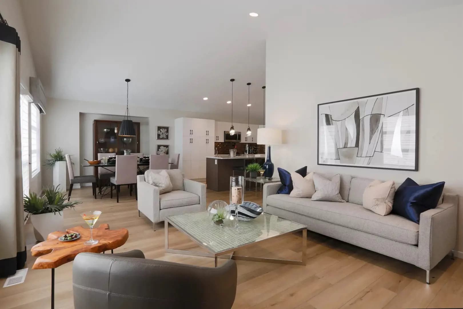 Prairie Pointe by Hilton Homes thumbnail 7