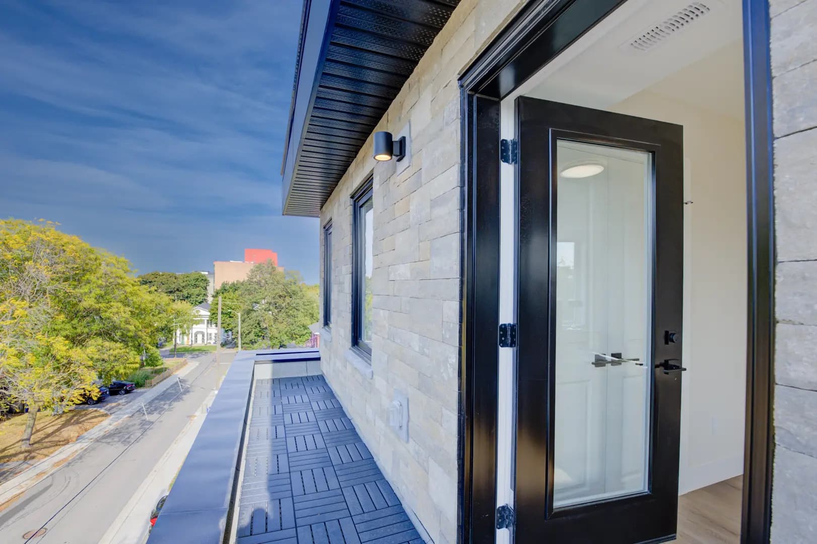 Cedar Hill Condos thumbnail 2