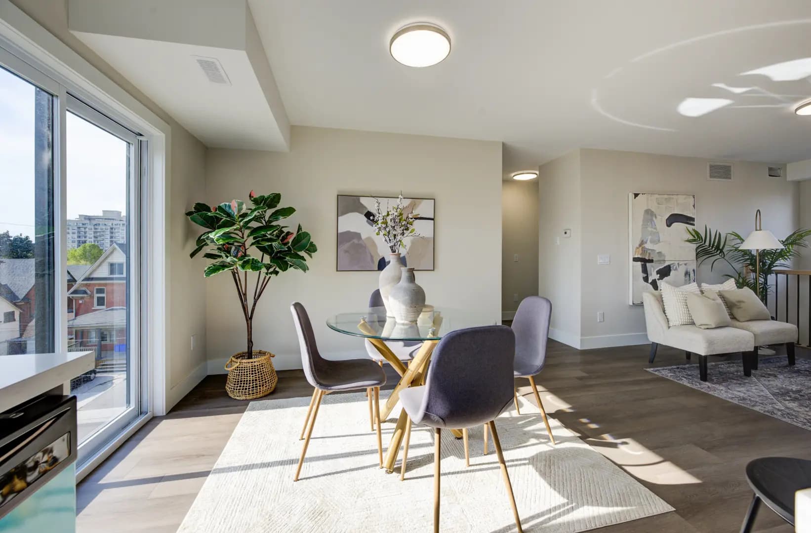 Cedar Hill Condos thumbnail 8