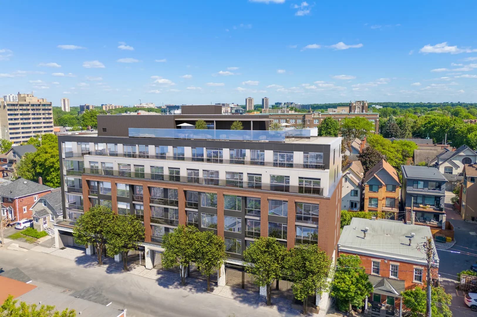 The Mia Condos thumbnail 2