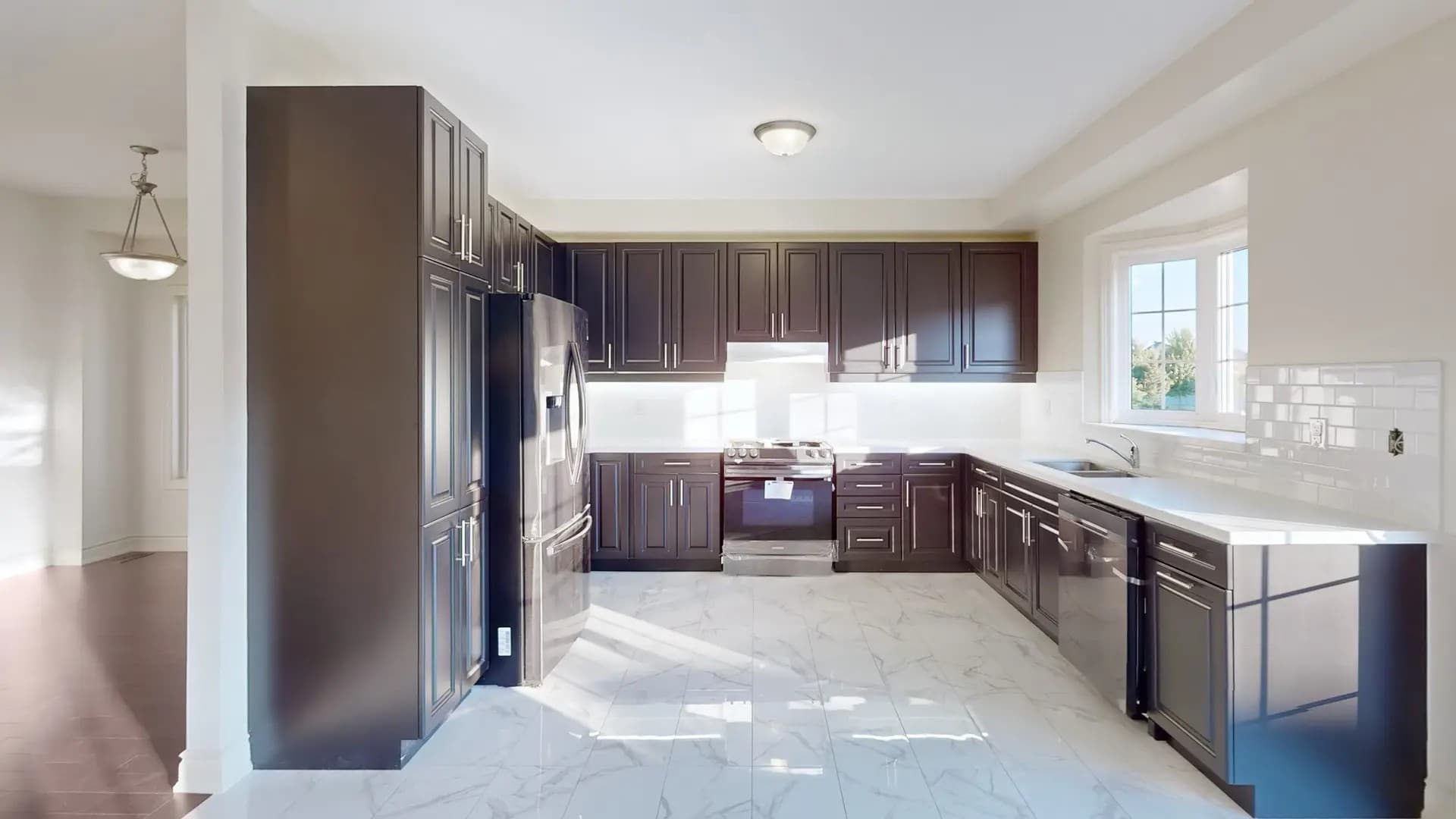 Eagle Glen Homes thumbnail 12