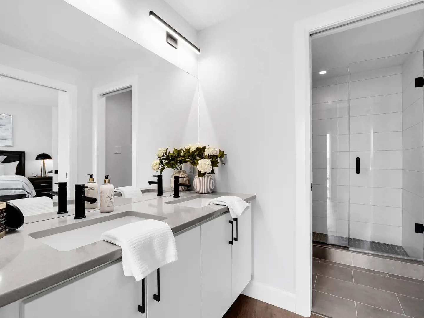 EVE Park Condos thumbnail 24