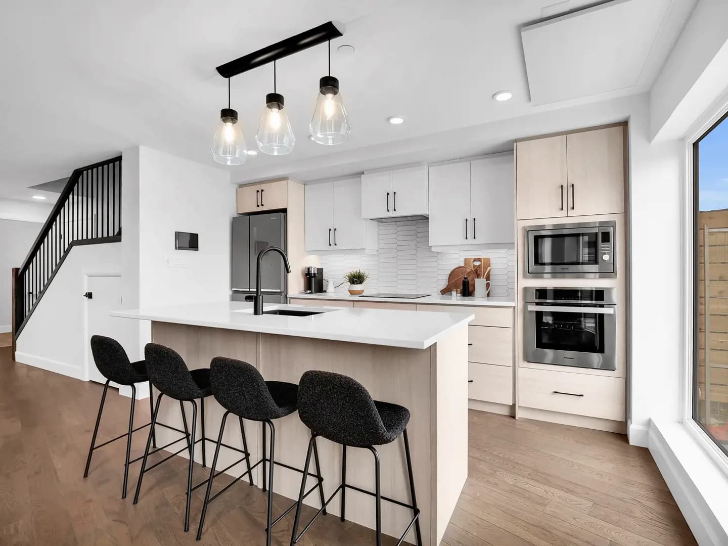 EVE Park Condos thumbnail 28