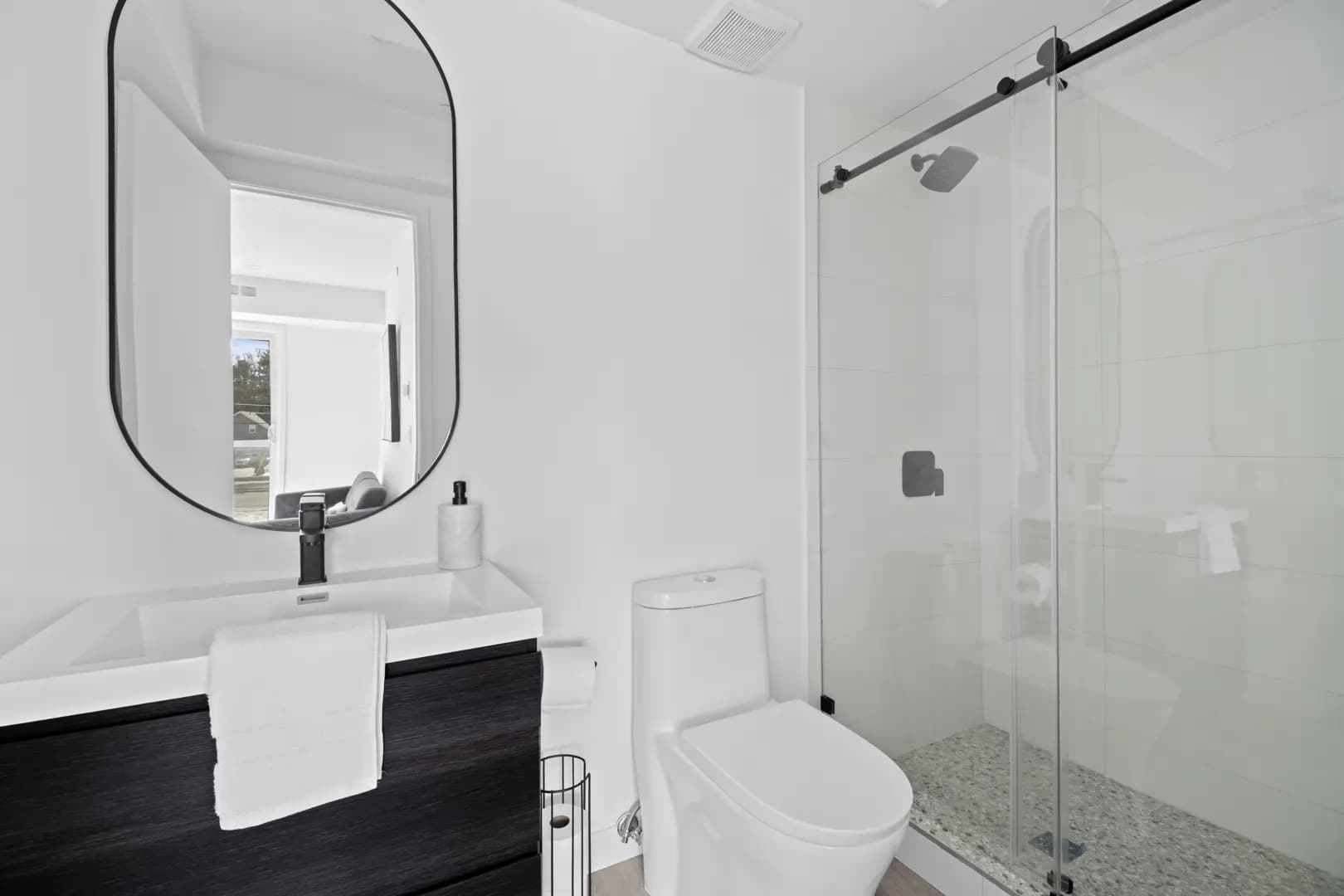 Orchard Park Condos thumbnail 16