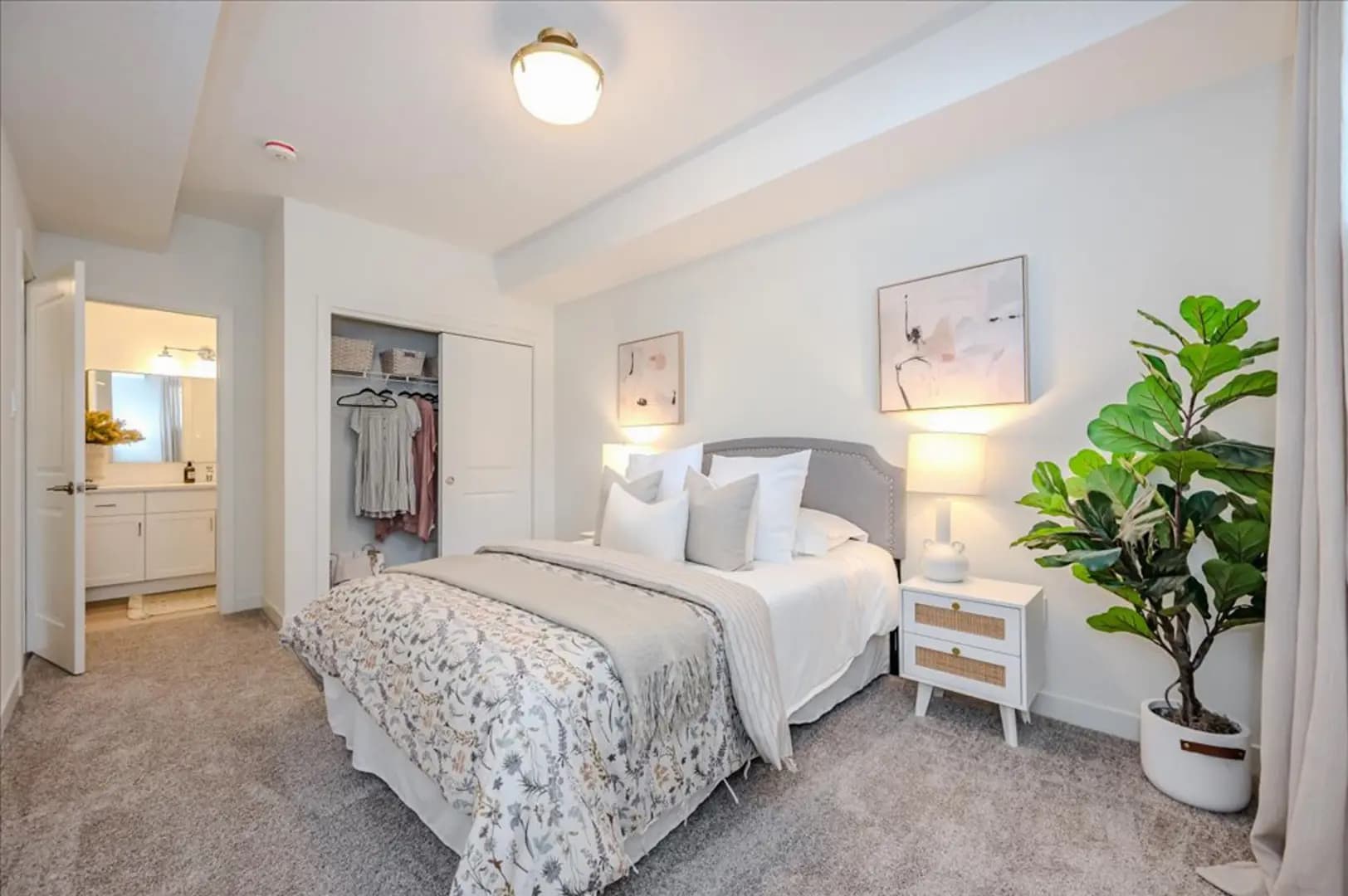 Northside Townhouse thumbnail 14