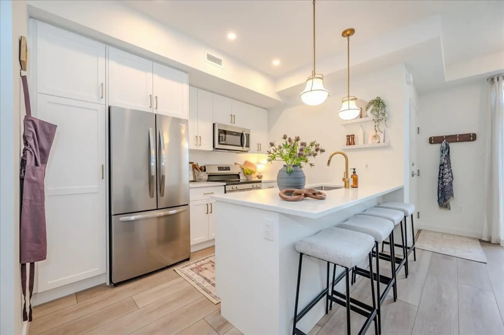 Northside Townhouse thumbnail 11